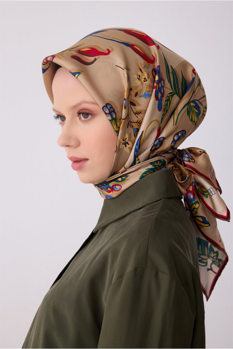 BELLİ Obje Desen %100 Twill İpek Eşarp 4320-82