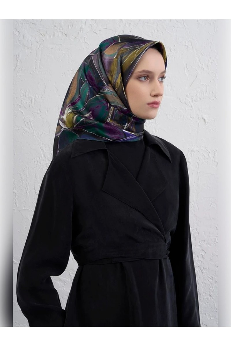 Armine Çiçek Desenli Saf İpek Sura Eşarp 9406D 84 Armine Çiçek Desenli Saf İpek Sura Eşarp 9406D 84