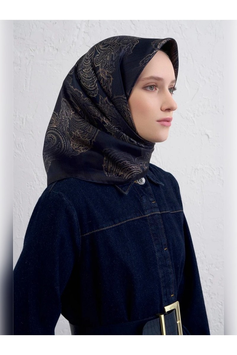 Armine Klasik Desenli Saf İpek Sura Eşarp 9428D 05 Armine Klasik Desenli Saf İpek Sura Eşarp 9428D 05