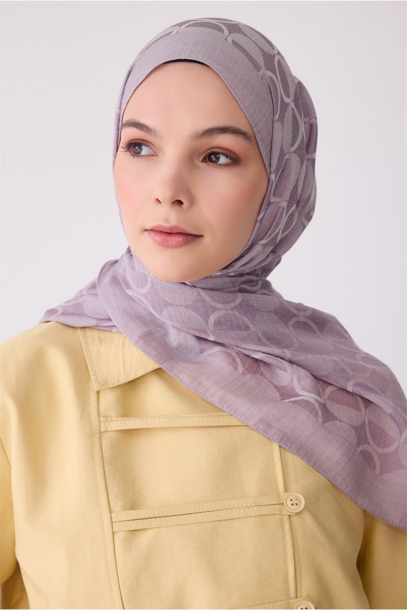 BELLİ Geometrik Desen Ivory Şal %55 NAİA %45 PAMUK