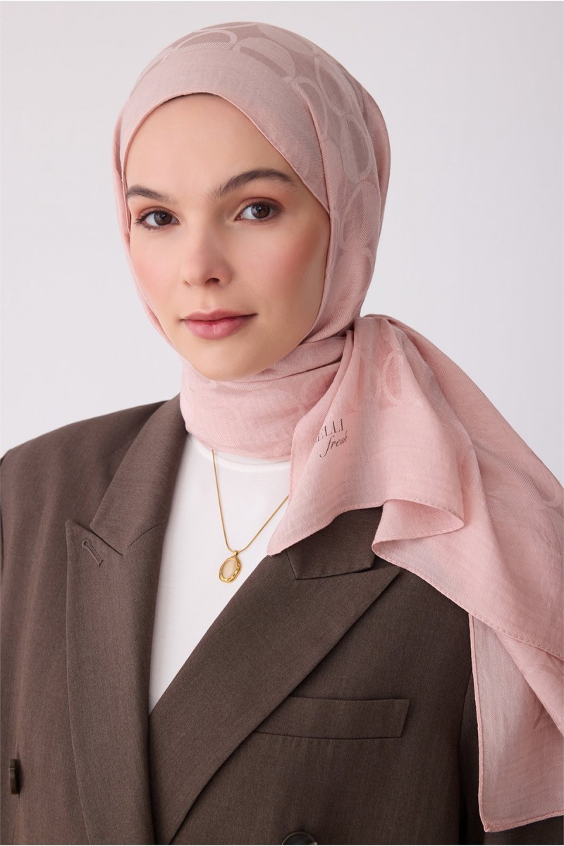 BELLİ Geometrik Desen Ivory Şal %55 NAİA %45 PAMUK