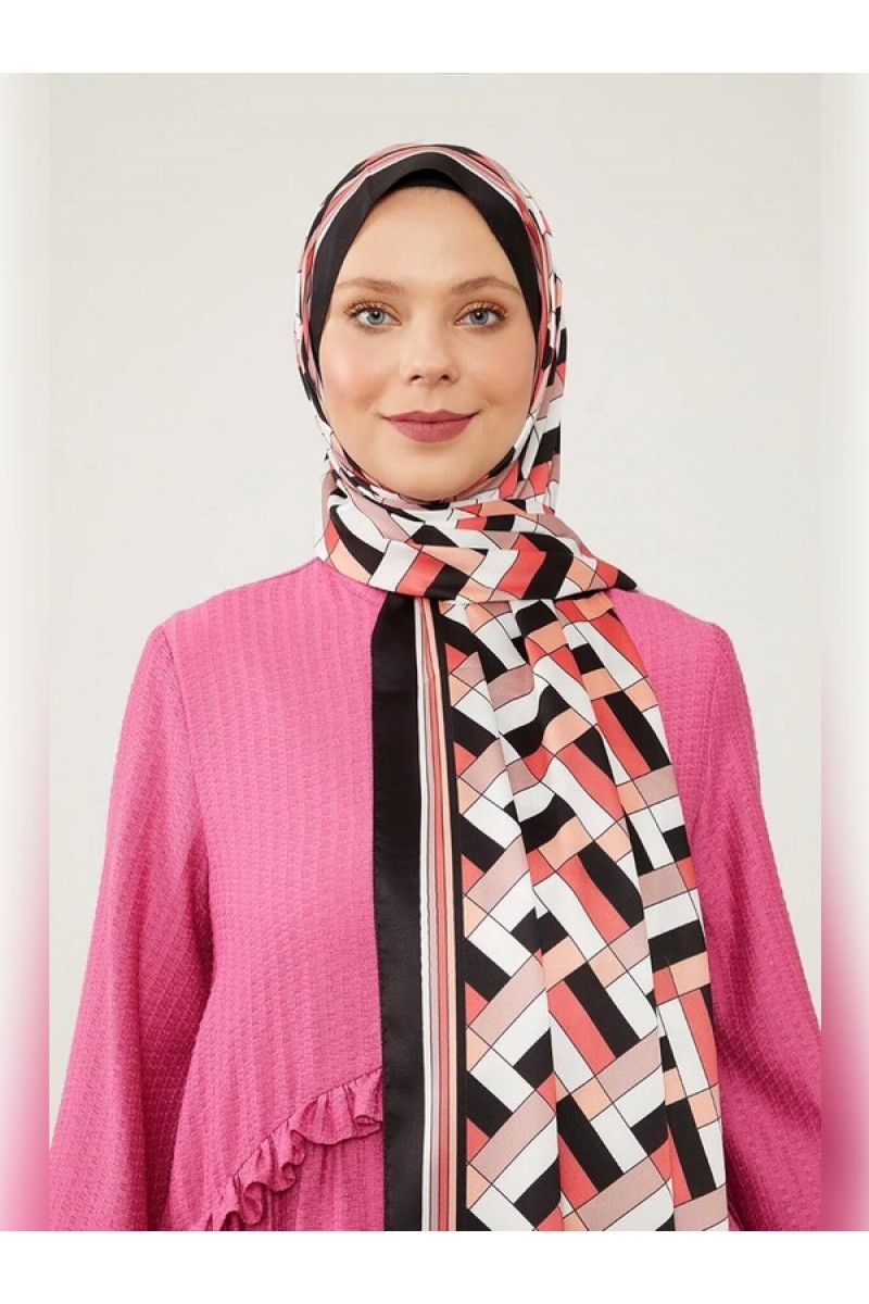 Siyah Küp Desen Angel Şal